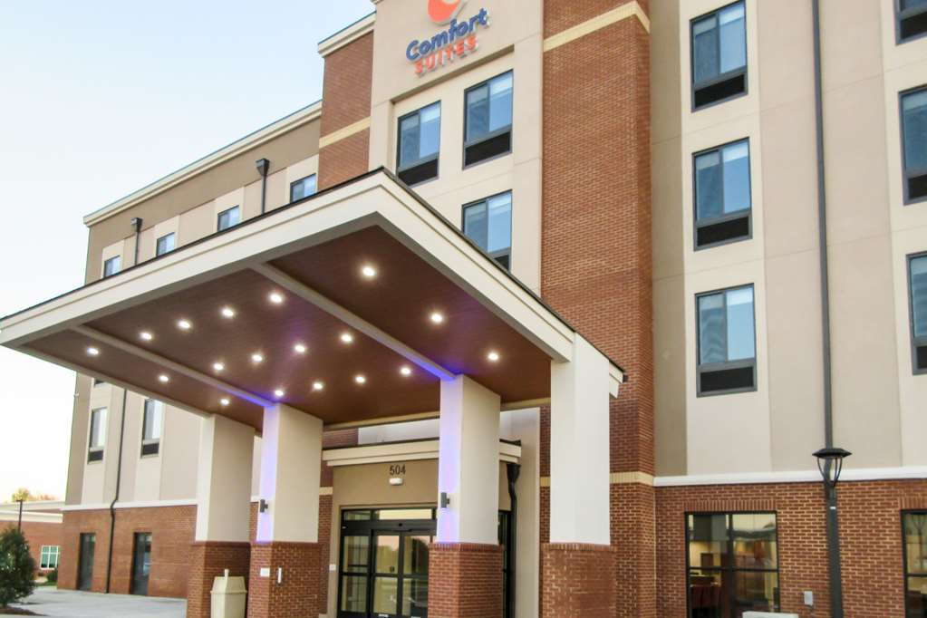 Comfort Suites Greensboro-High Point Exterior photo